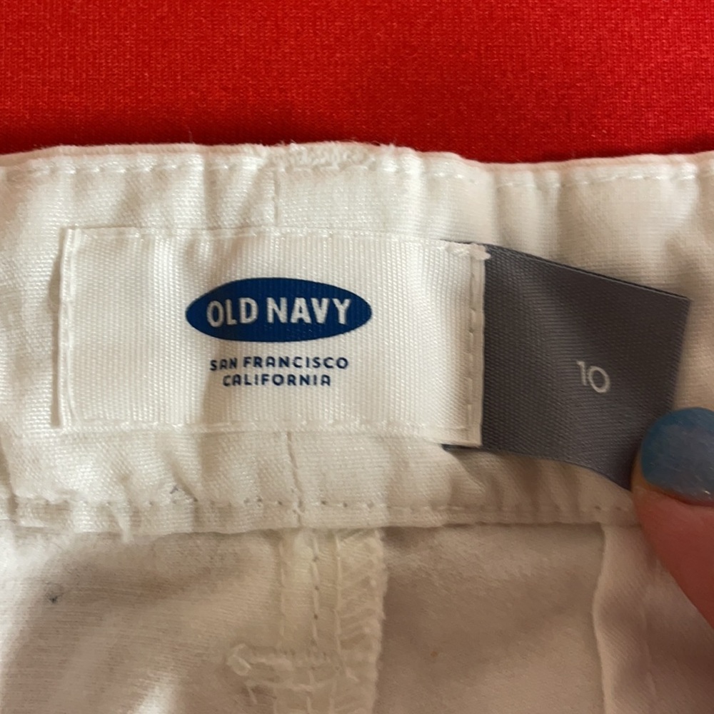 🟡 OLD NAVY WHITE SHORTS (10) - Picture 2 of 5